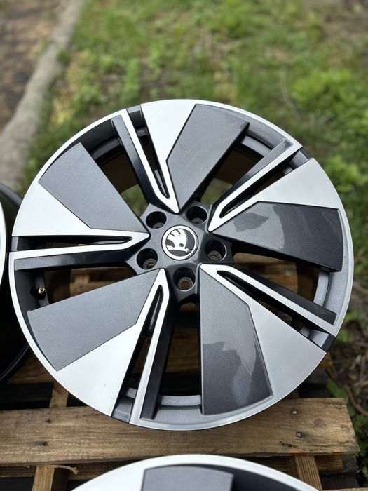 Диски 5x112 R19 Skoda Enyaq 4 Kodiaq Superb Octavia Karoq VW ID4 5 6