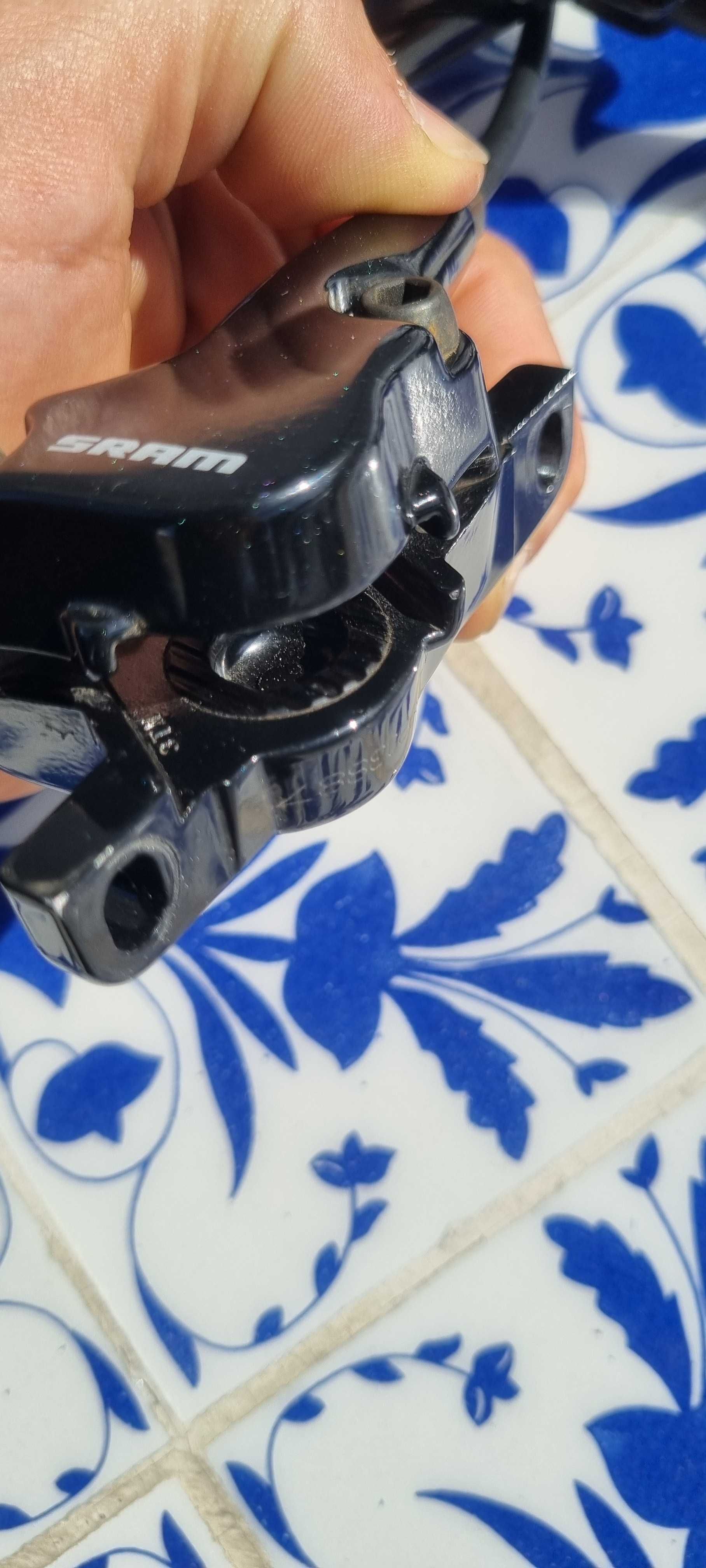Par de travões SRAM LEVEL T Preto