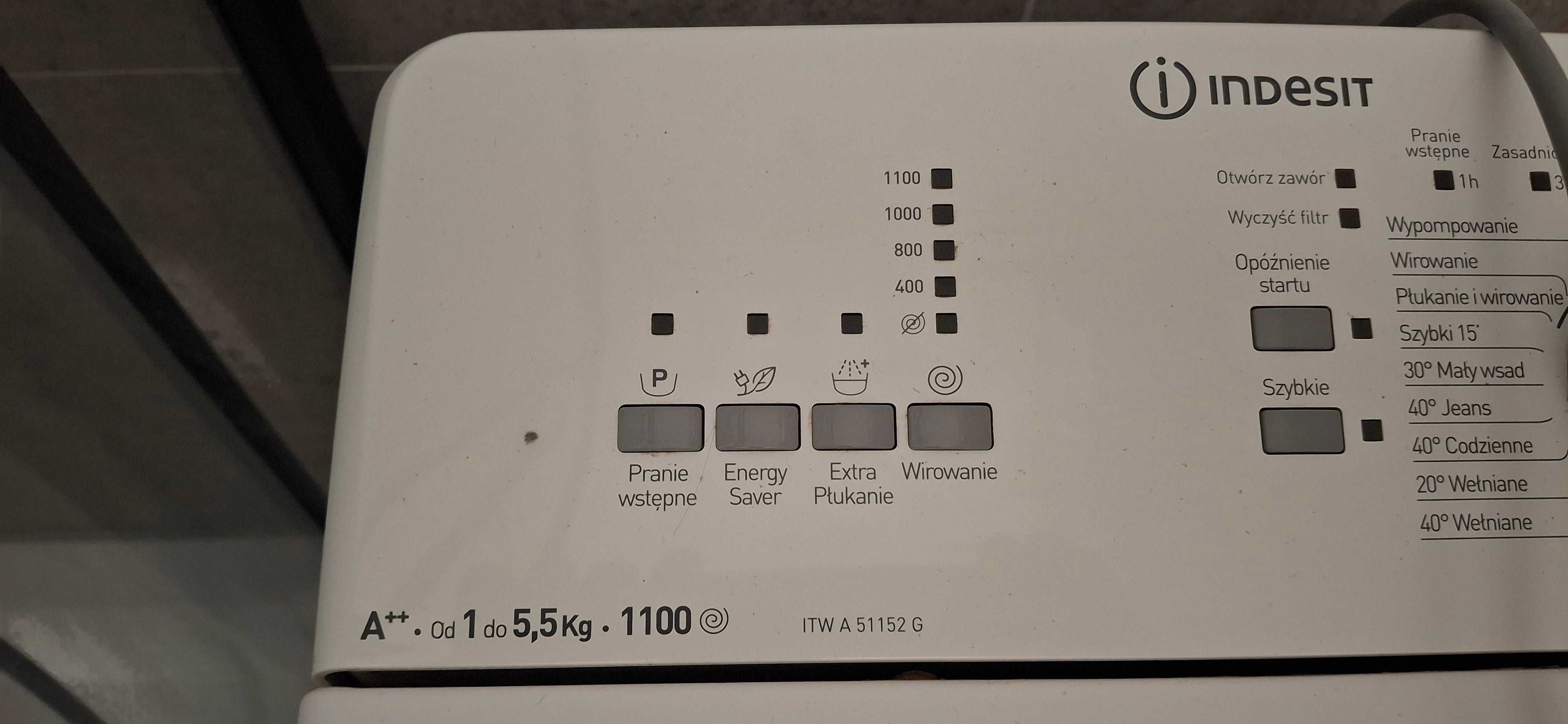 Pralka ładowana od góry Indesit: 5.5 kg - ITWA 51152 G uszkodzona