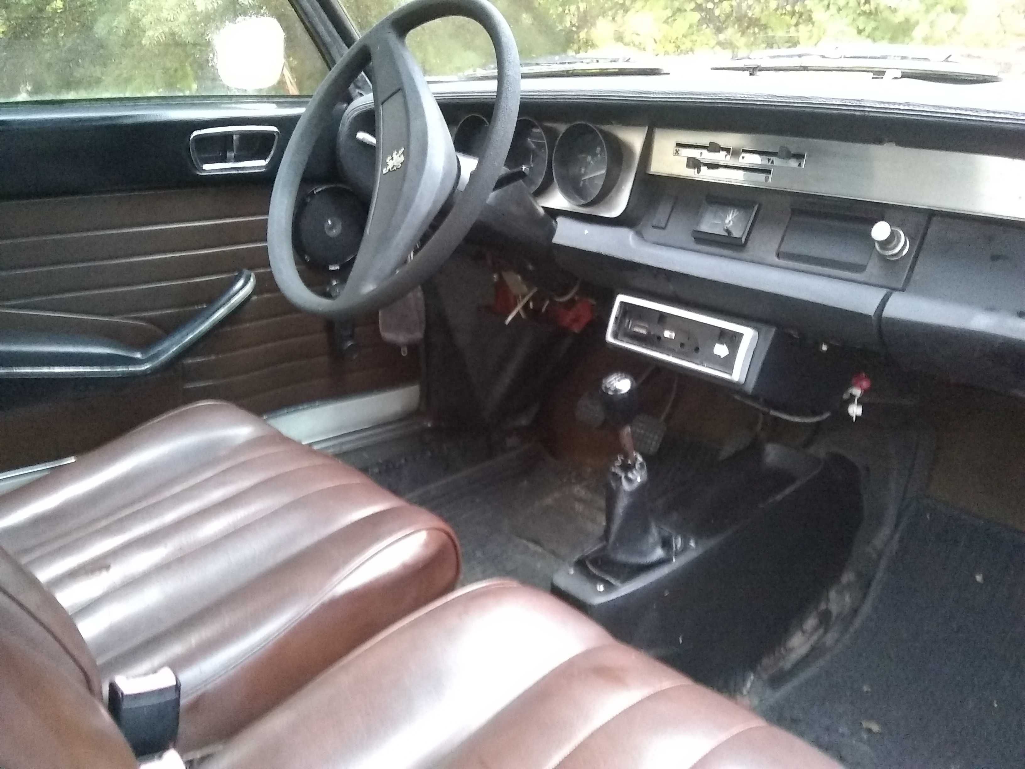 Peugeot 304 cabrio RETRO
