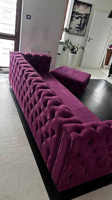 Pikowana Kanapa z Pufa