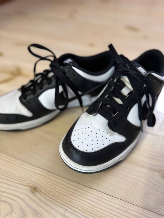 Кросівки NIKE Dunk Low розмір 38