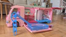 Duży camper dla Barbie