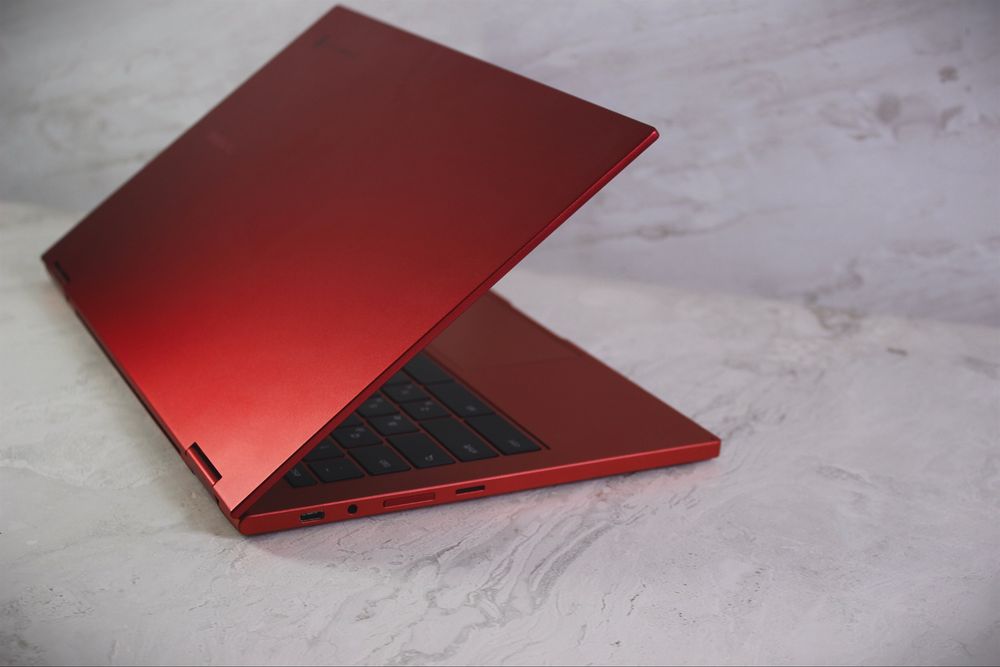 Samsung Galaxy Chromebook 2 Red i3 /8GB /128GB SSD /QLED