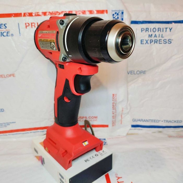 Wiertarko-wkrętarka 3601-20 M18 (BLDDRC) 18V 60Nm 13mm