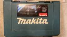 Młotowiertarka Makita hr2470T