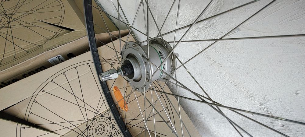 Koło przednie 28" z dynamem Shimano DH-3N20 – nieznana sprawność