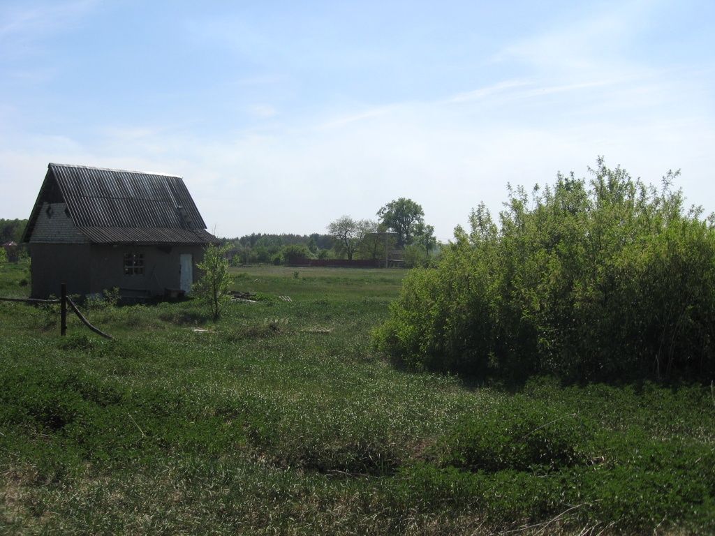 Продається земельна ділянка 20 соток у селі Перевіз, Київскої області