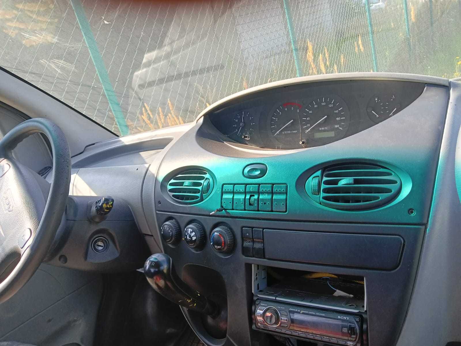 Ldv Maxus uszkodzony.