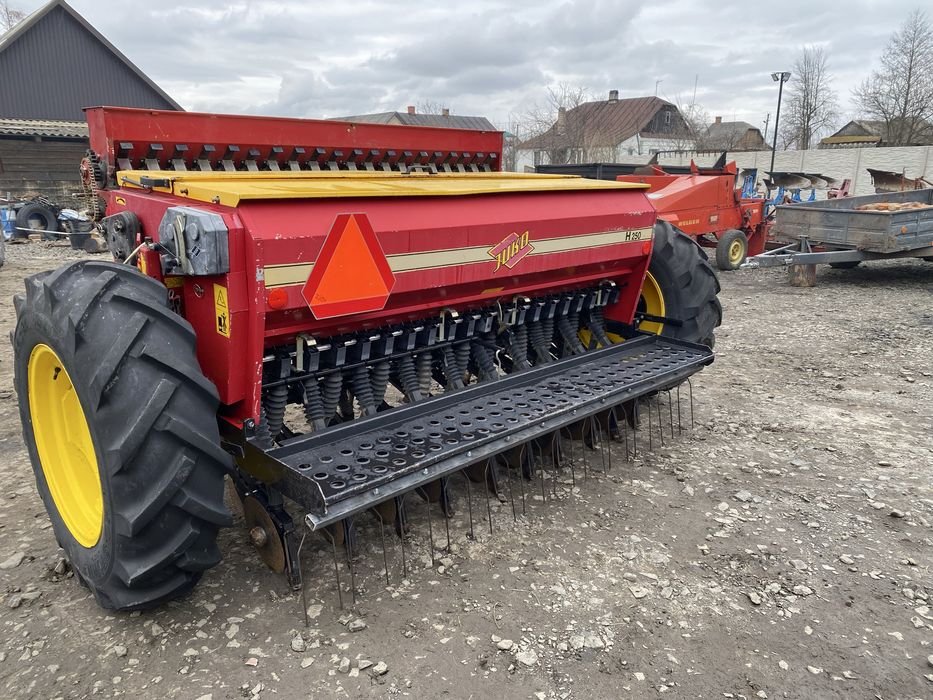 Сівалка дискова 2.5м ЮКО з міндобривом є сіялка сімульта туме