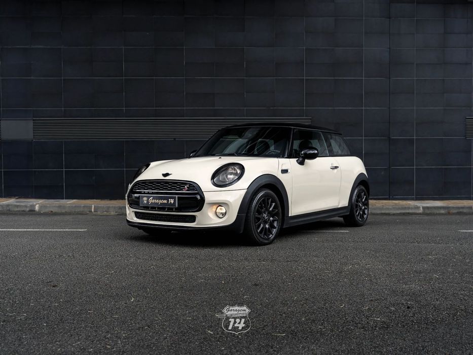 MINI 3 Portas One D