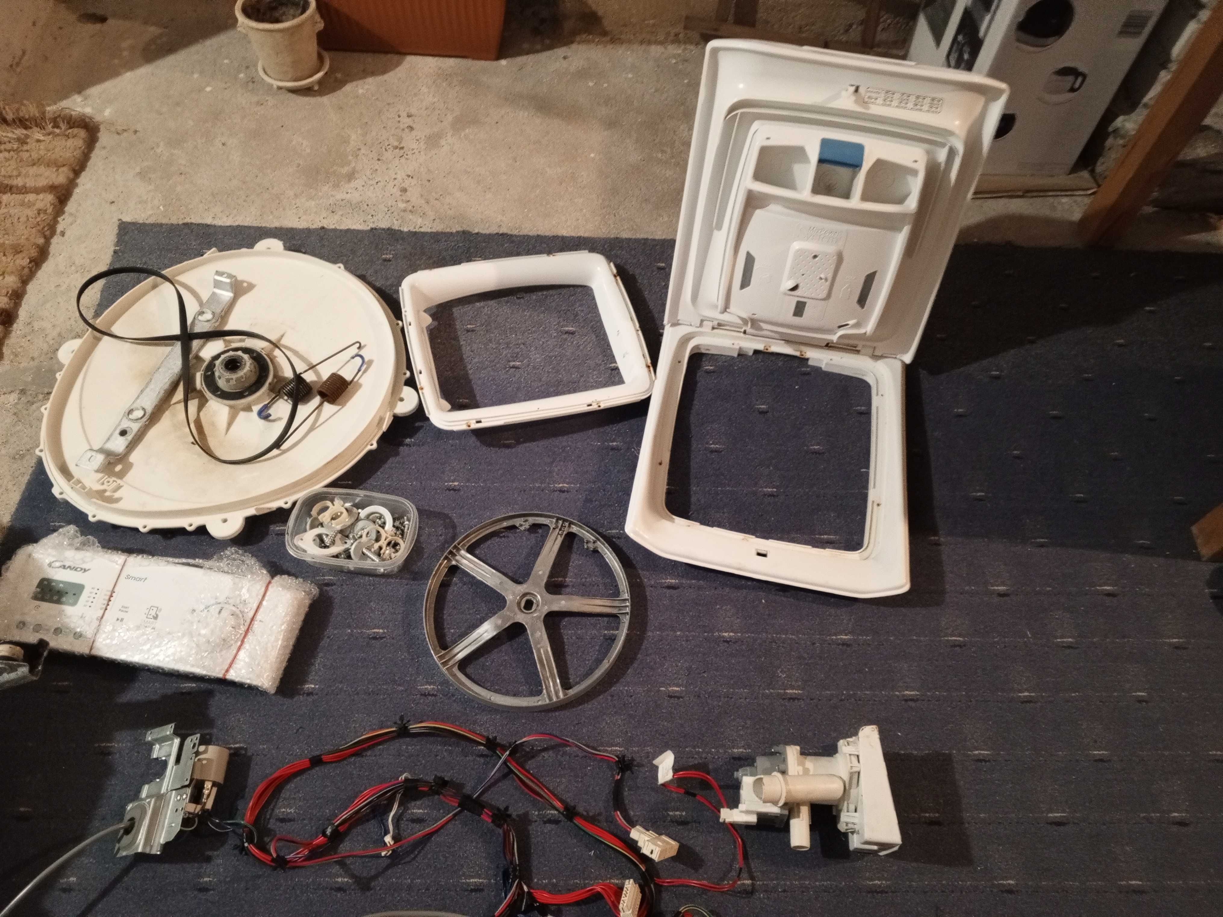 Pralka Candy Smart CST26LE/1-5- CZESCI