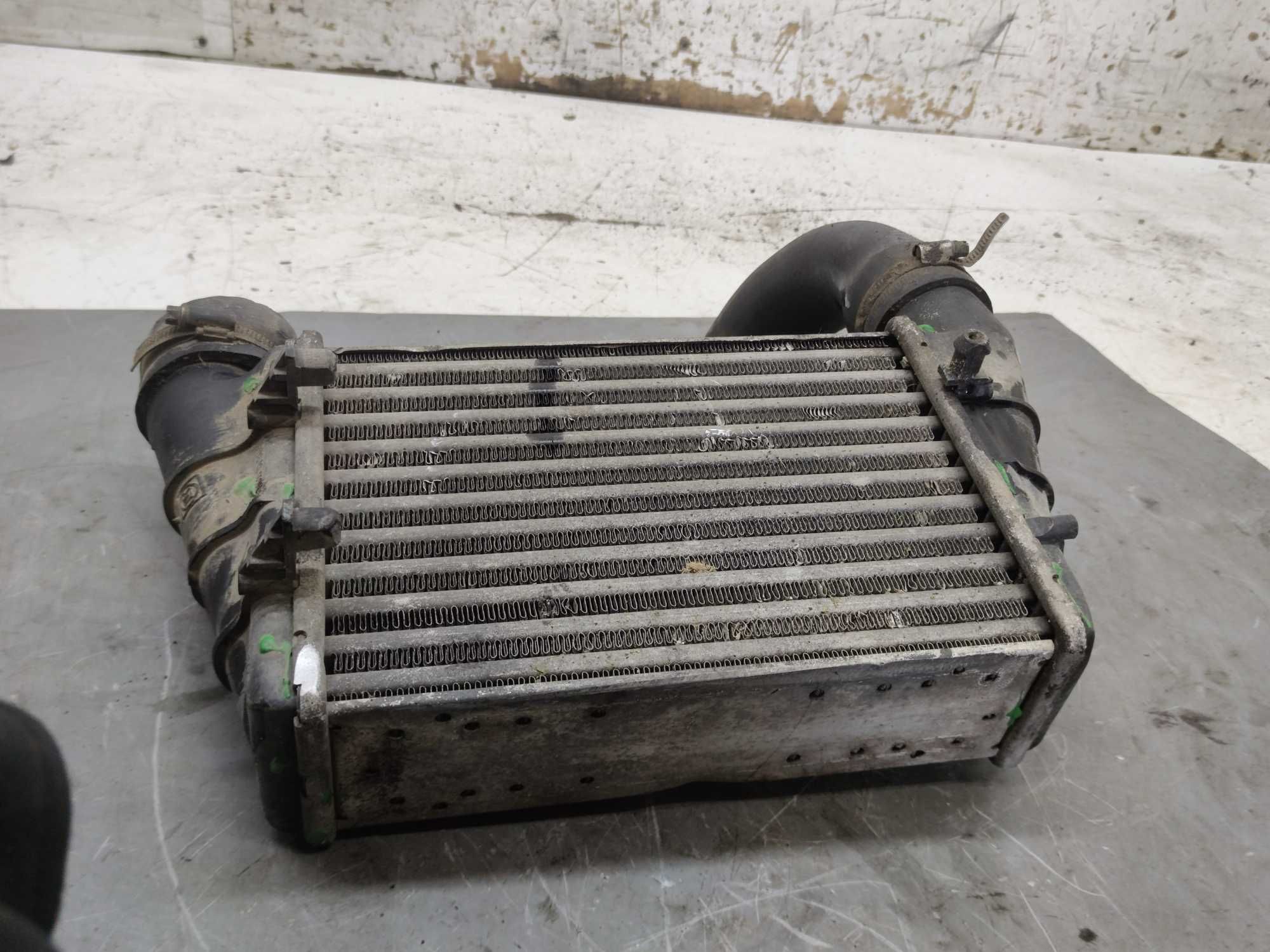 VW Passat B5 1.9 TDI Intercooler Chłodnica Powietrza