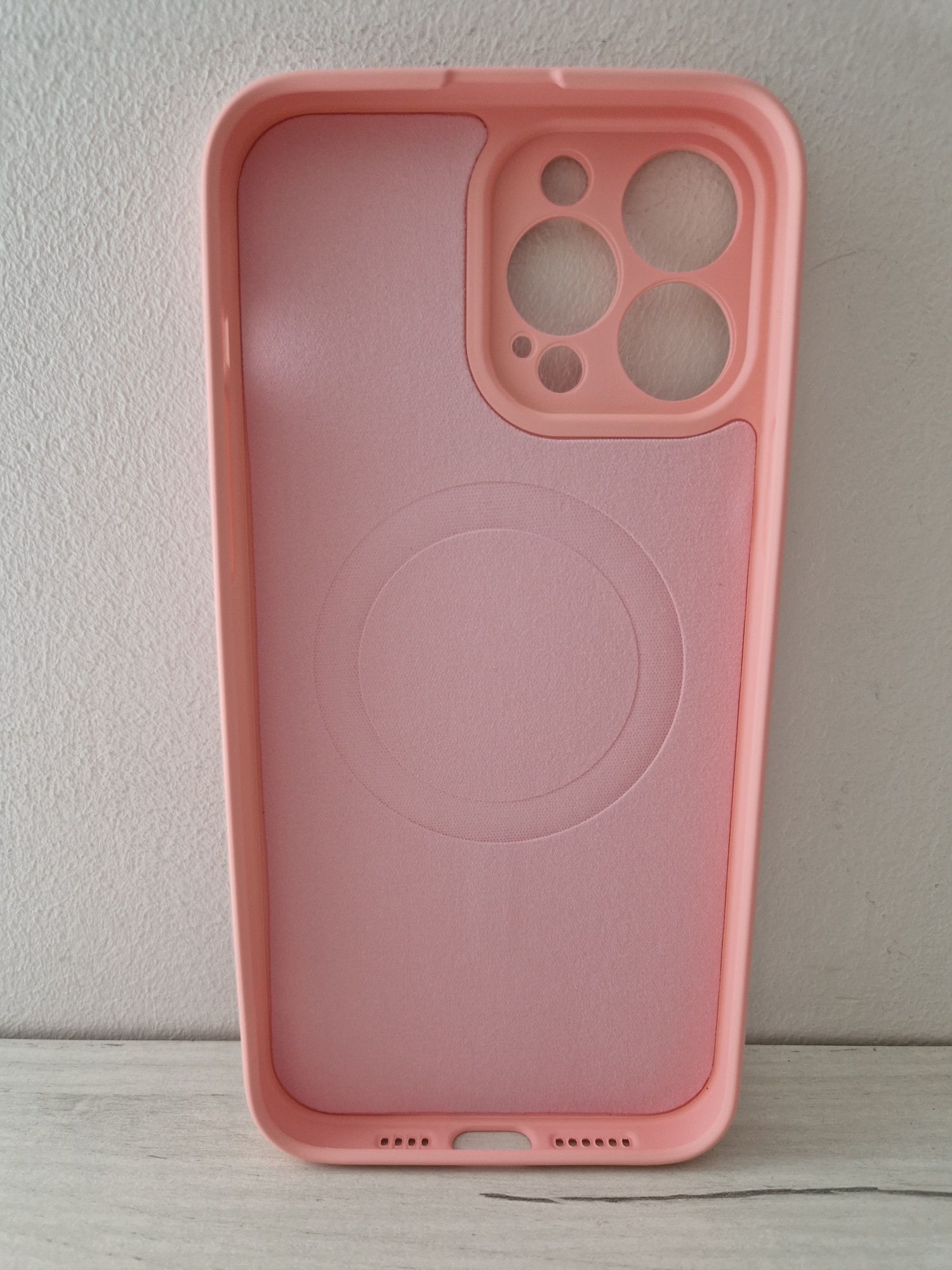 TEL PROTECT MagSilicone Case do Iphone 13 Pro Max Jasnoróżowy
