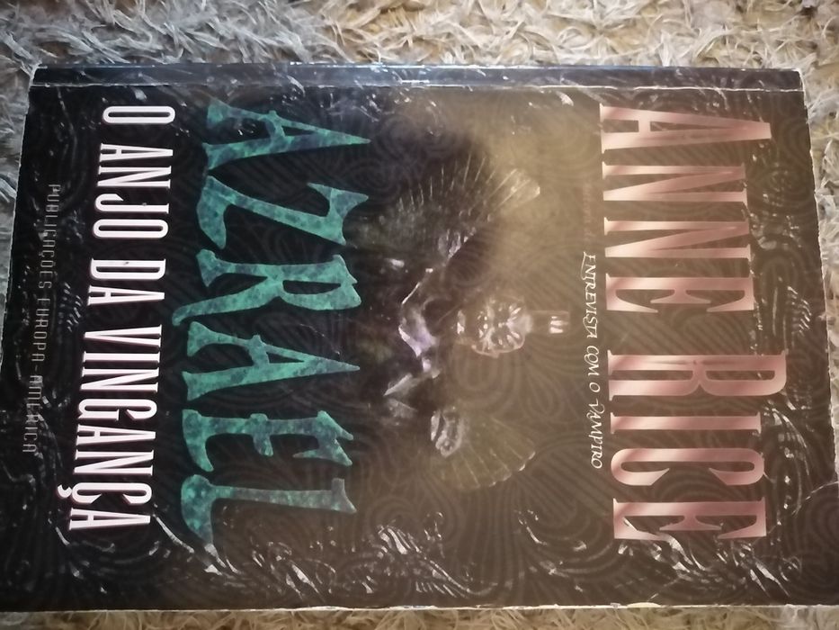 Lote de livros de literatura internacional