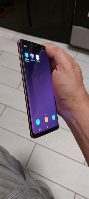 Samsung s9 хорошее сост. 6.64гб.