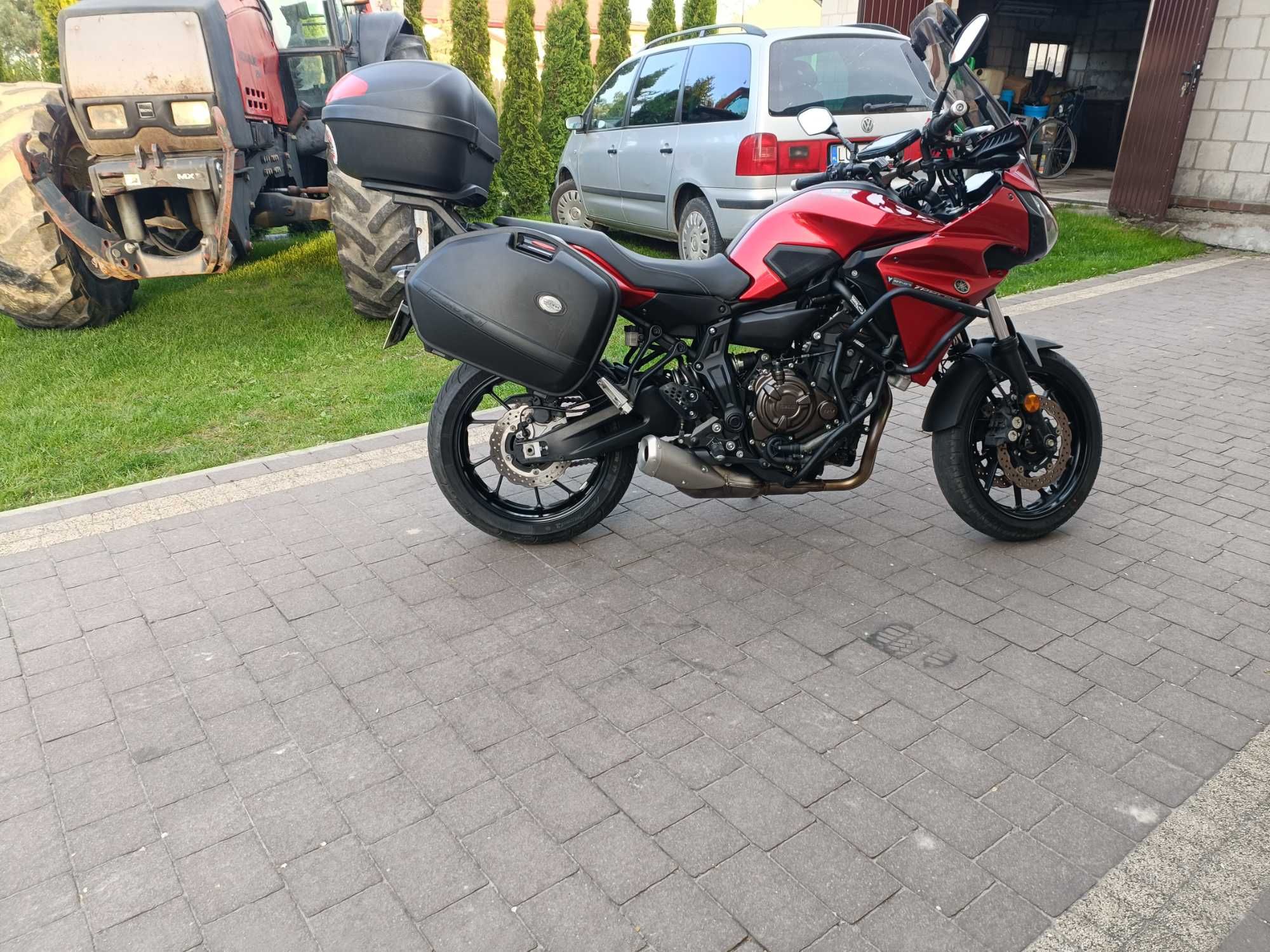 yamaha  TRACER 700  MT 07