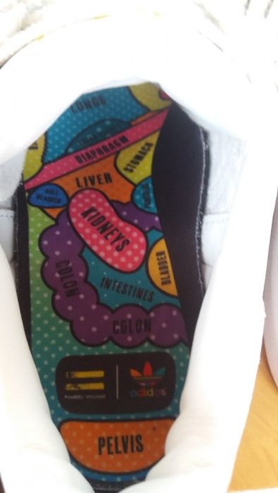 Adidas Superstar Pharrell Williams skórzane wkładka 25 cm rozm. 38 2/3