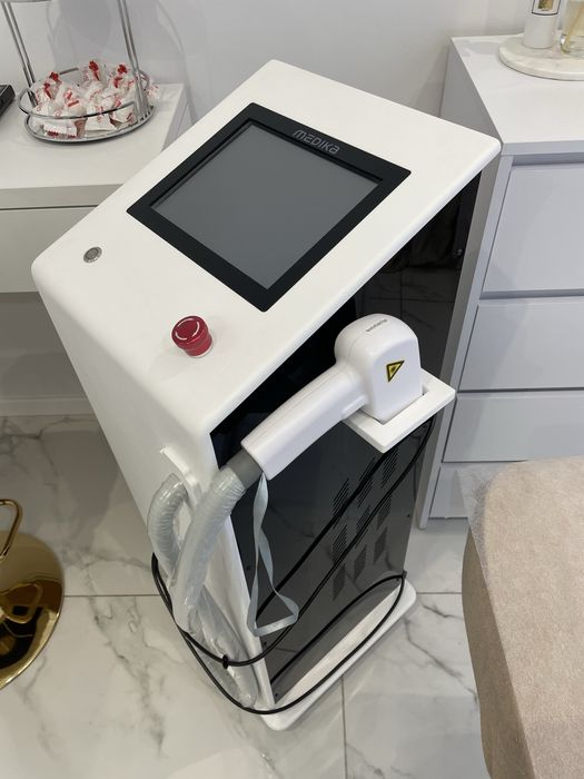 Sprzedam prawie nowy Trio Laser SLD 755nm + 808nm + 1064nm