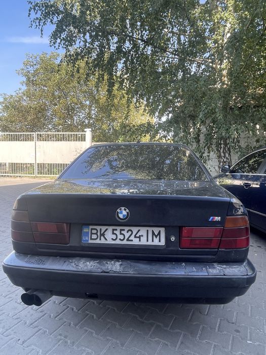 Продам BMW e34 в дуже не поганому стані обімн на мотоцикл