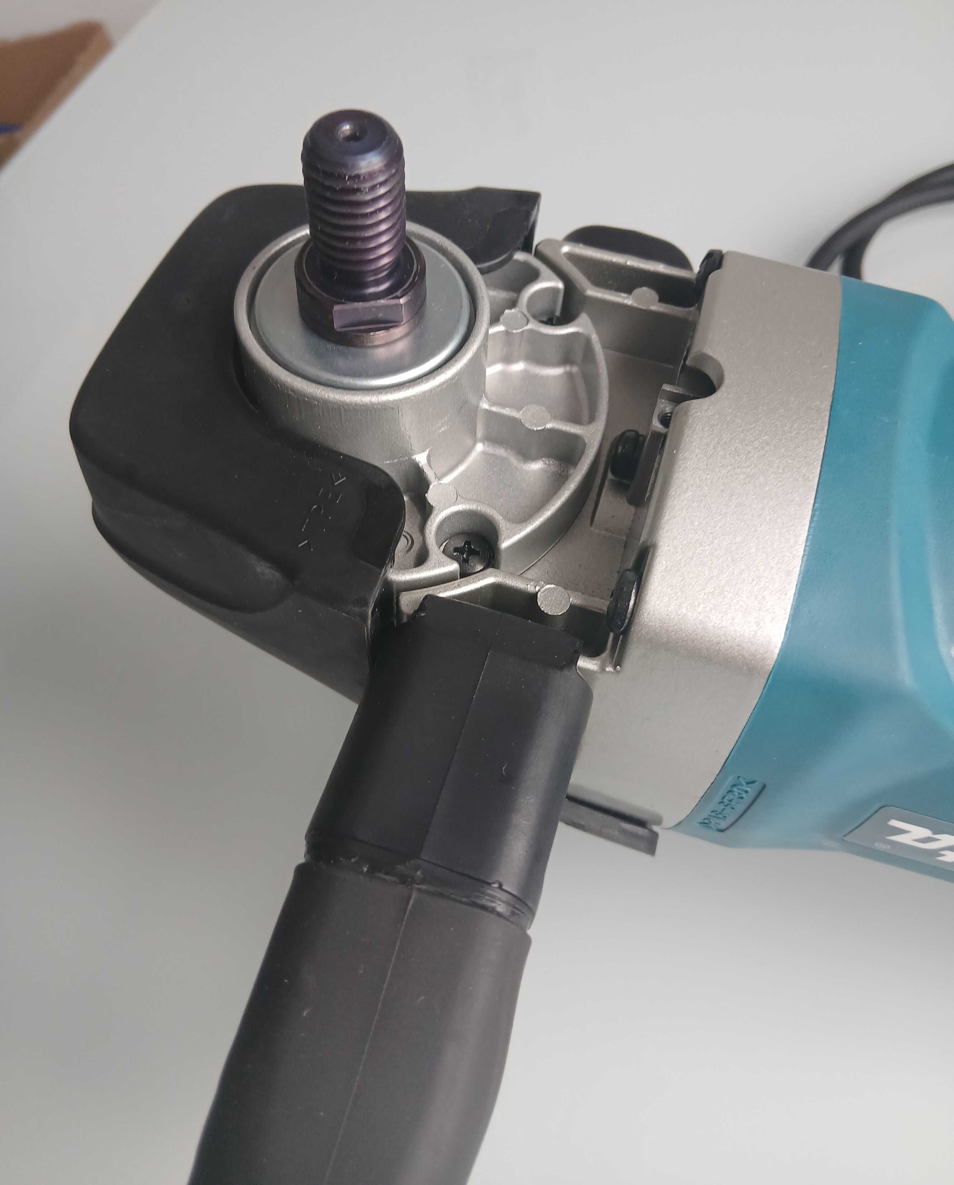 Polerka MAKITA 9237CB mocna 1200 W • 180 mm • 0 - 3200 obr./min