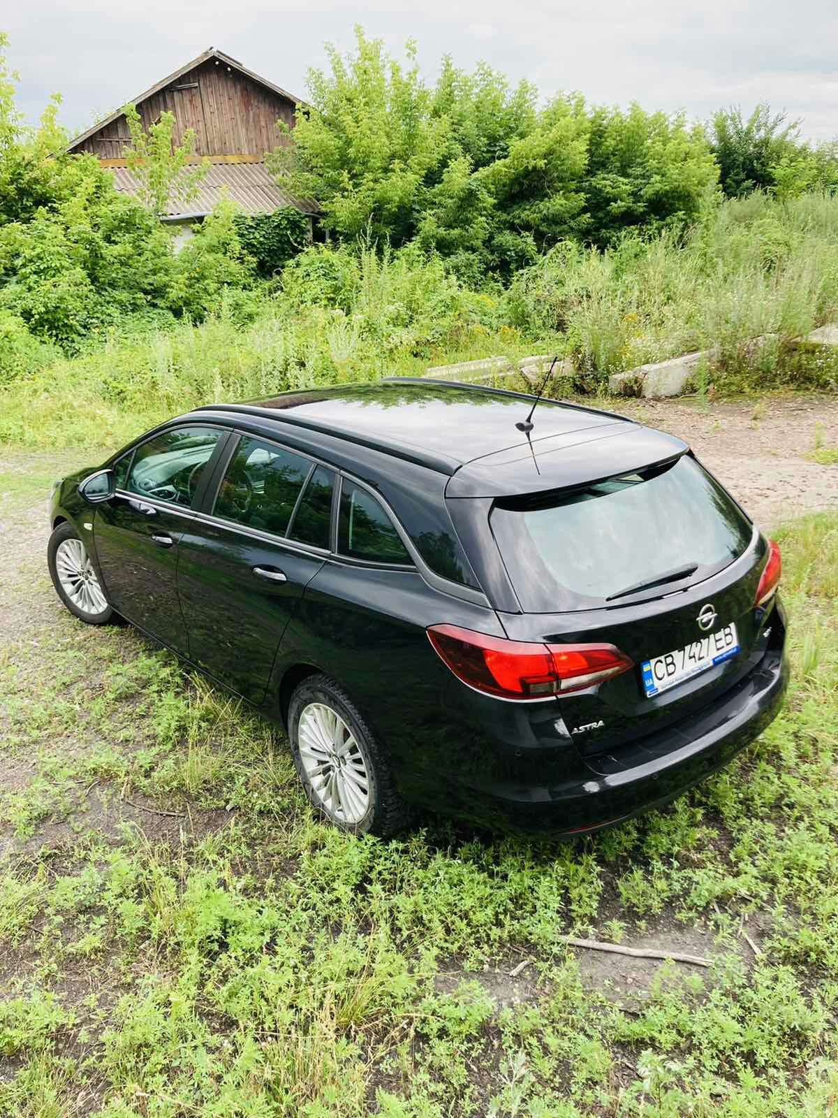 Opel Astra K 2016г.в.