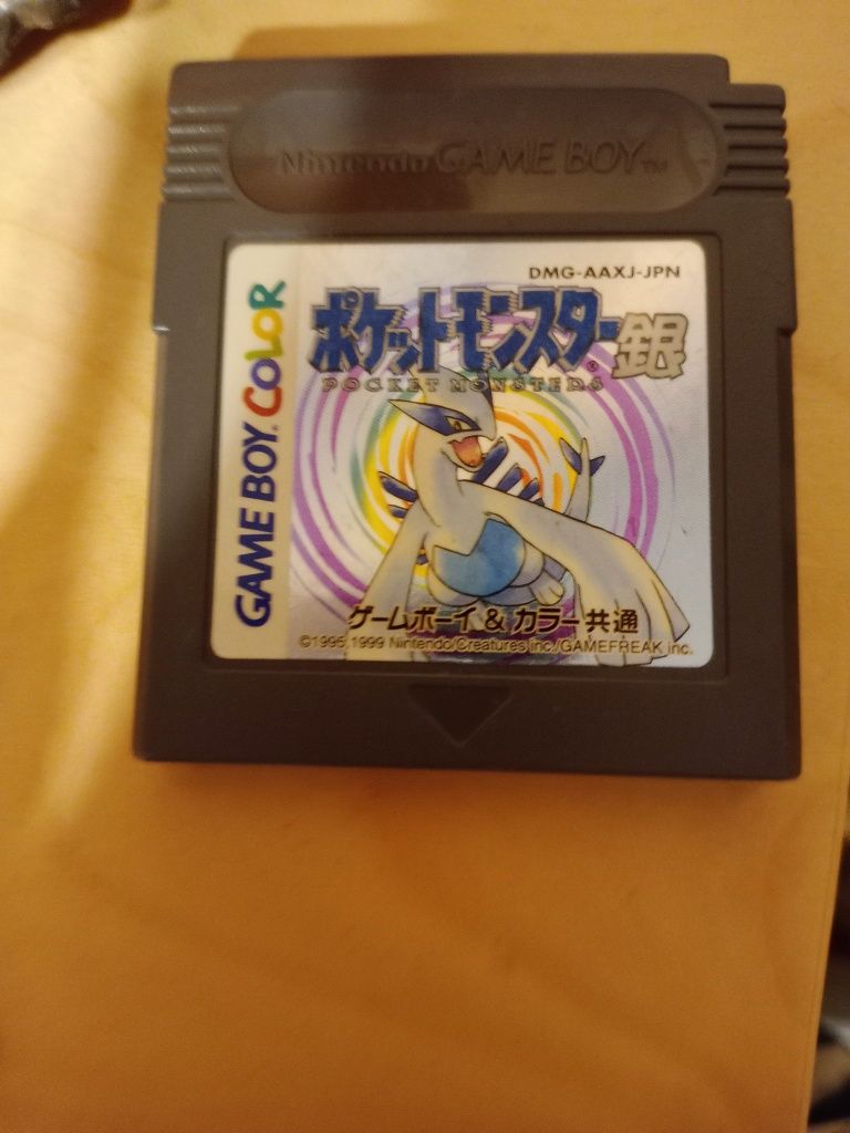 Sprzedam grę pokemon na gameboy color