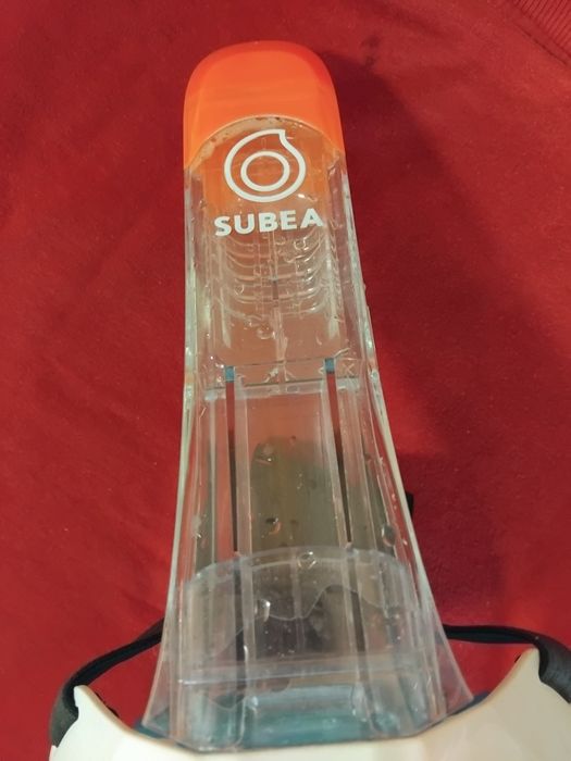 Mascara de mergulho subea