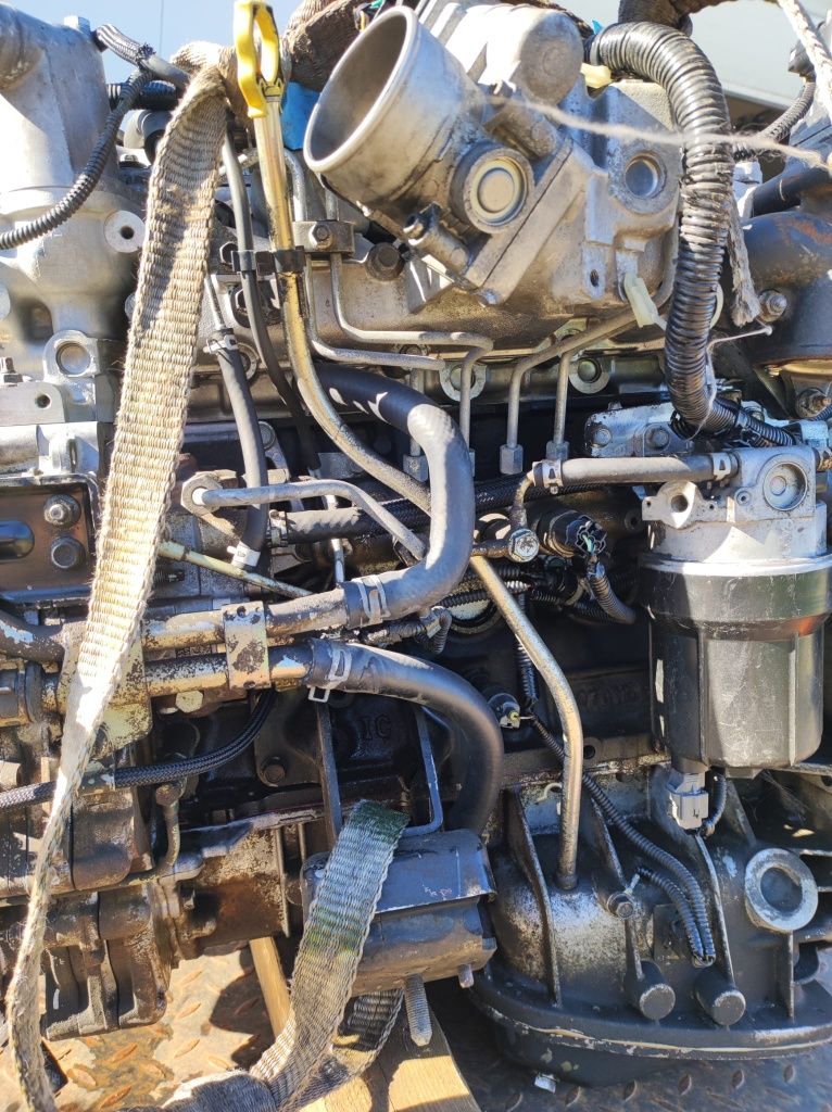 Motor e caixa  Isuzu d max 3.0
