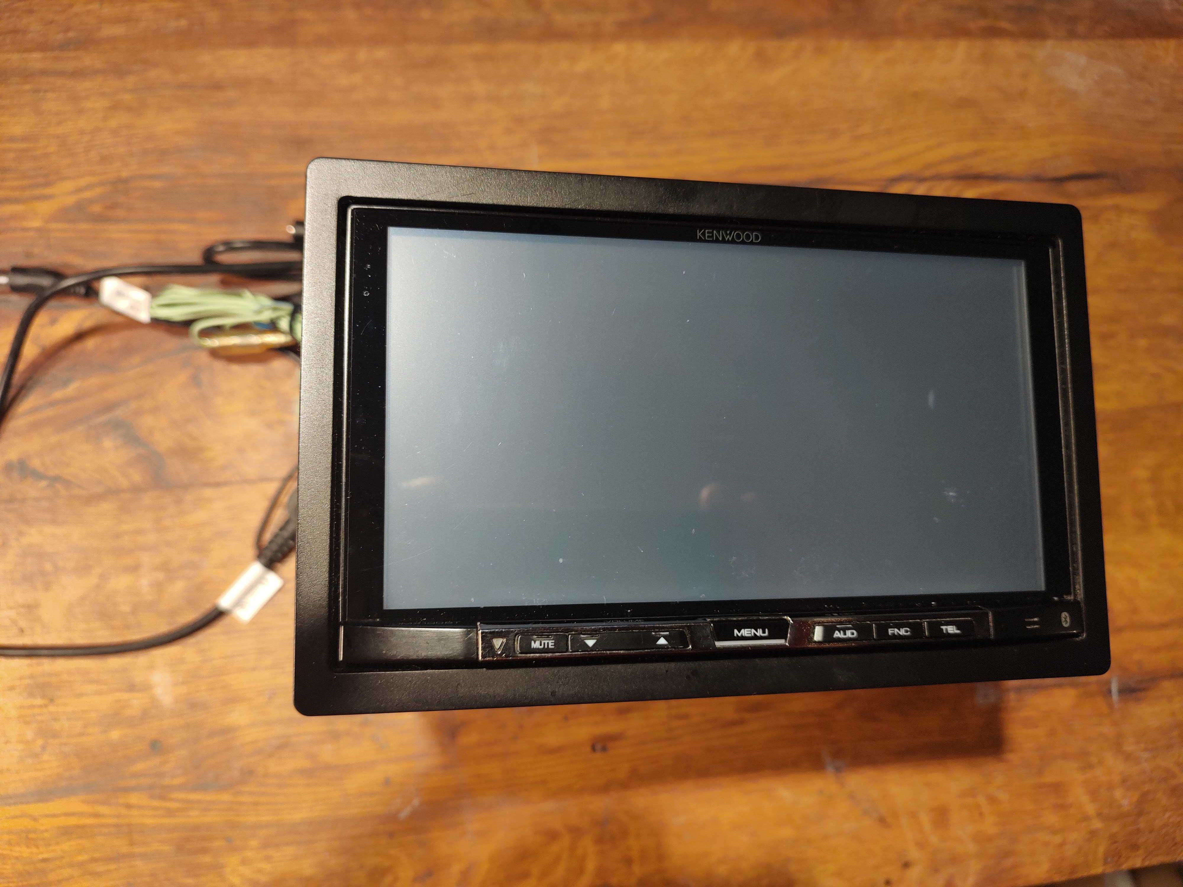 Kenwood DMX100BT radio USB