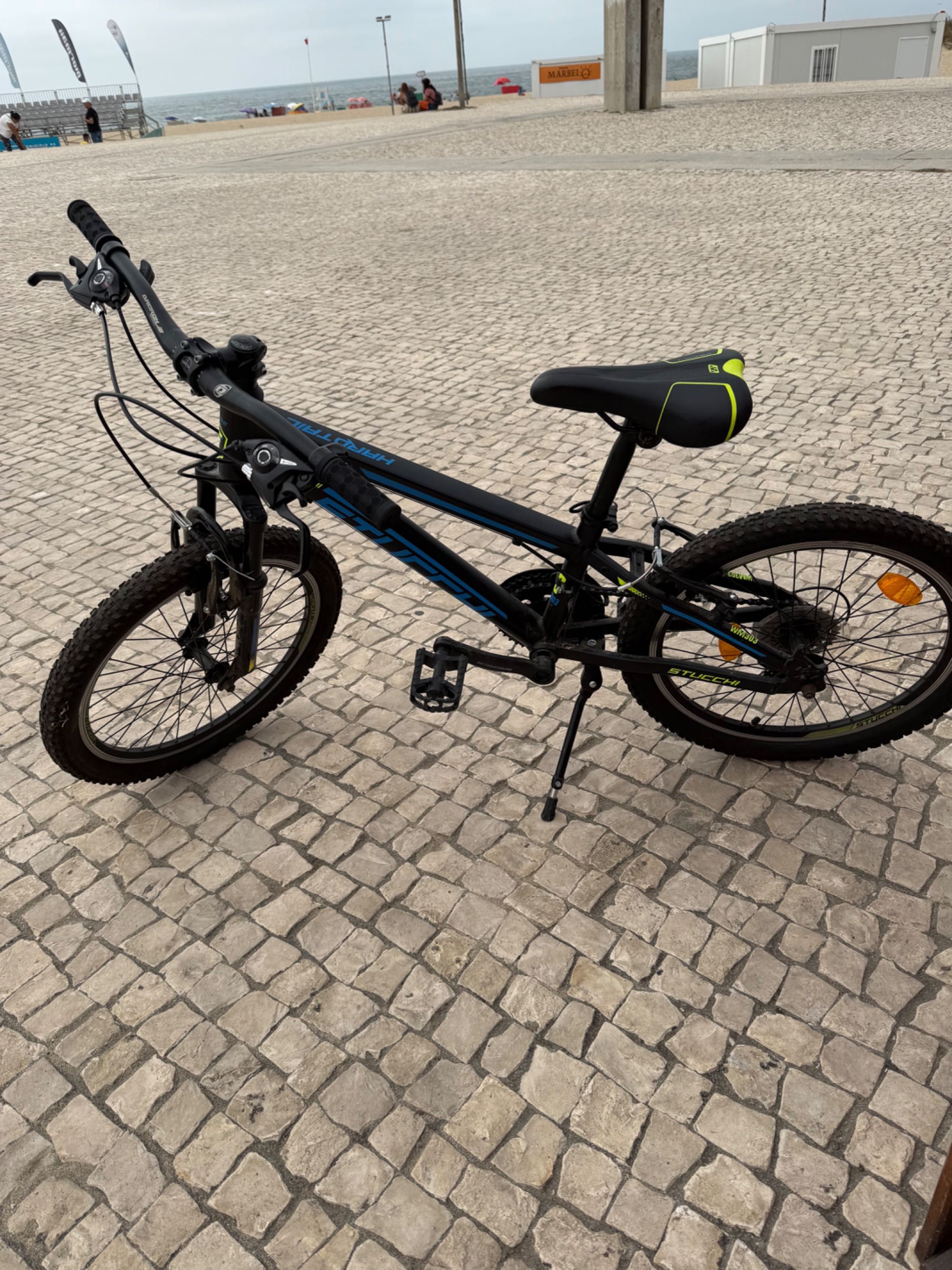 Bicicleta criança