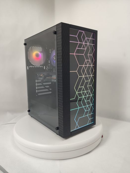 Komputer Gamingowy i7-13700, RTX 5070, 32 GB,SSD,Win 11,USDT
