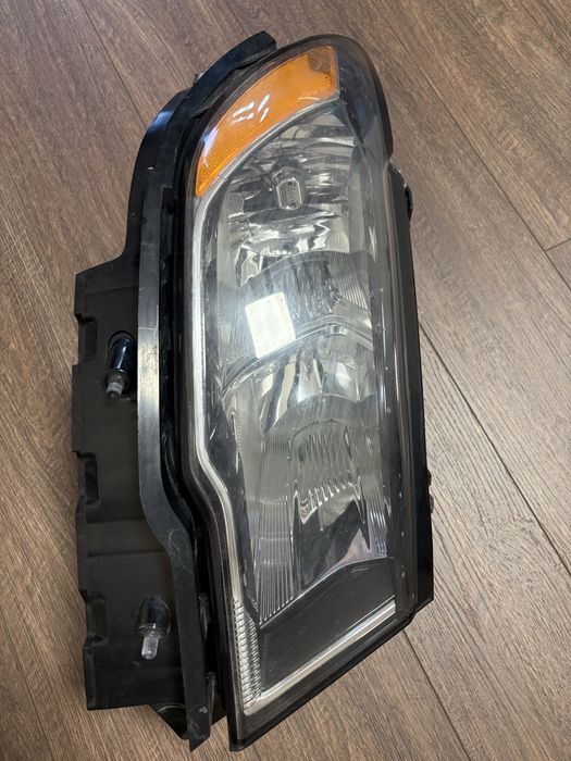 Ліва, Права фари на Jeep Compass 2 (2017-2023)