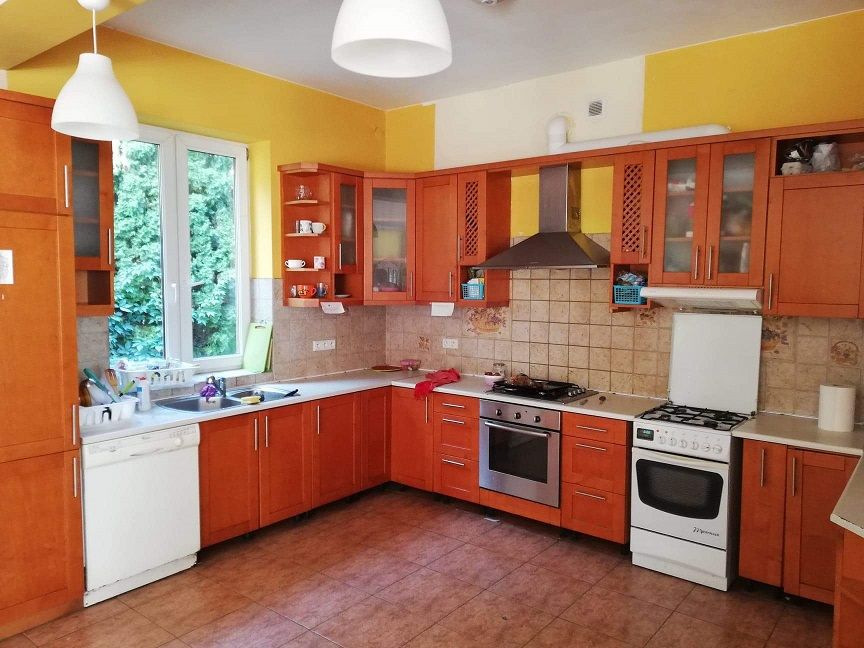 Хостел в Пясечно