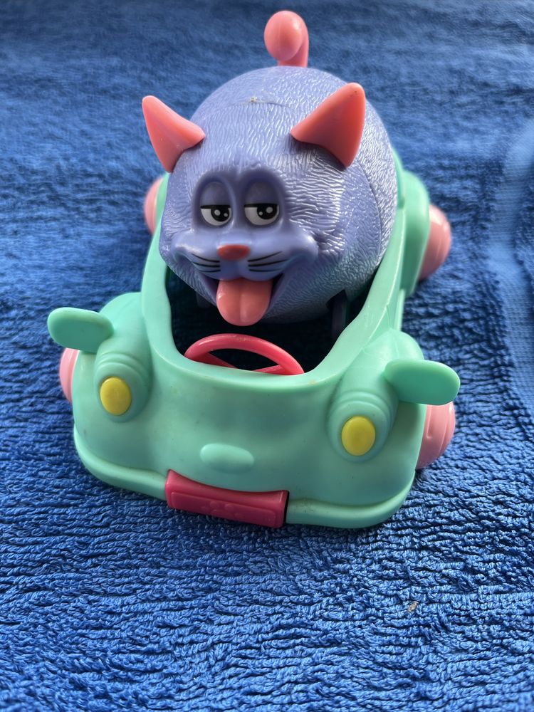 Машинка з котиком