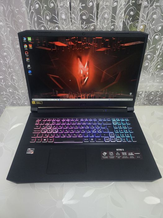 Acer Nitro 17.3"/144Hz/RTX 3060 6GB/Ryzen 5 5600H/RAM:16GB/SSD:512GB