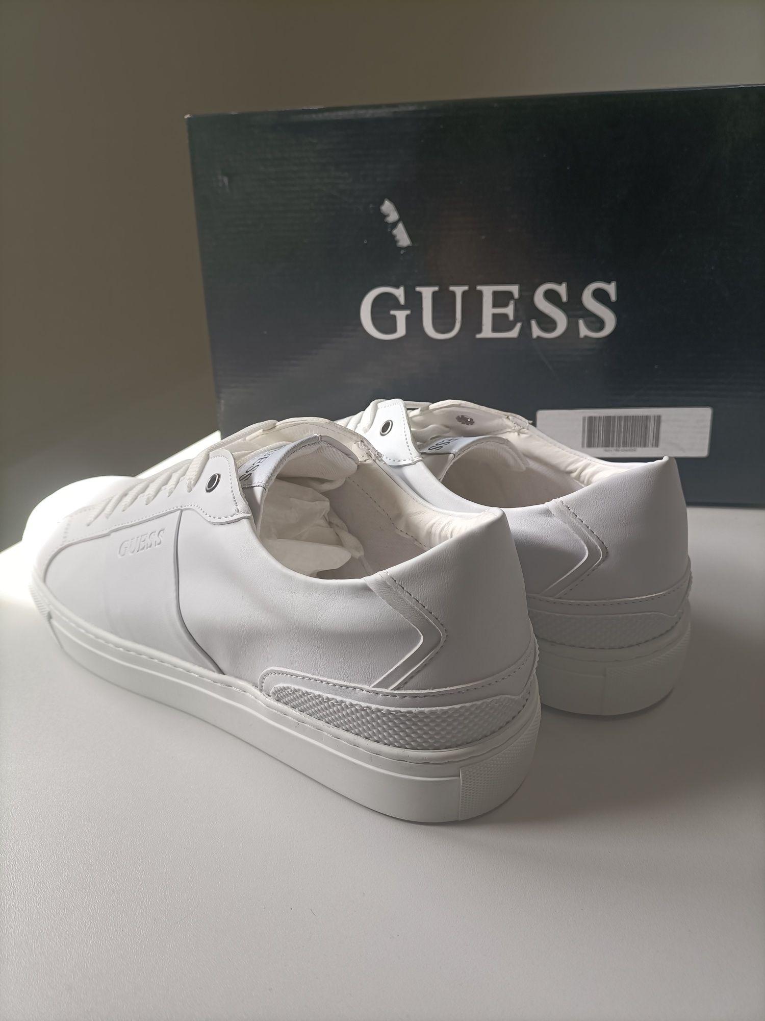 Adidasy Guess rozmiar 43