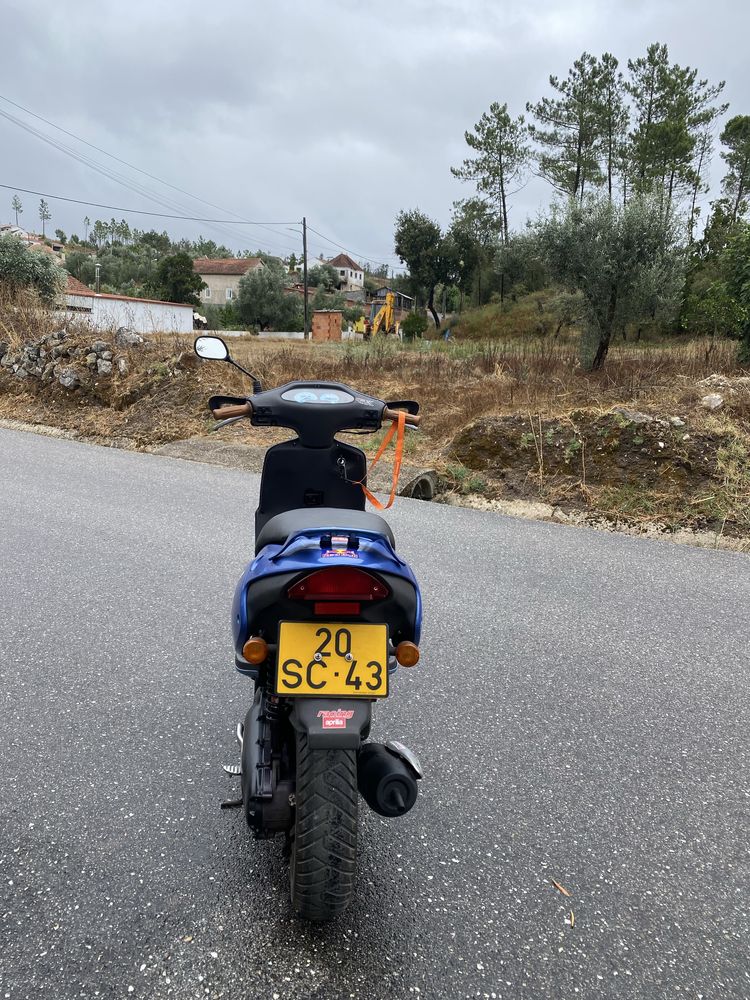 Aprilia Rally 50 troco por Casal Boss ou outra antiga com documentos