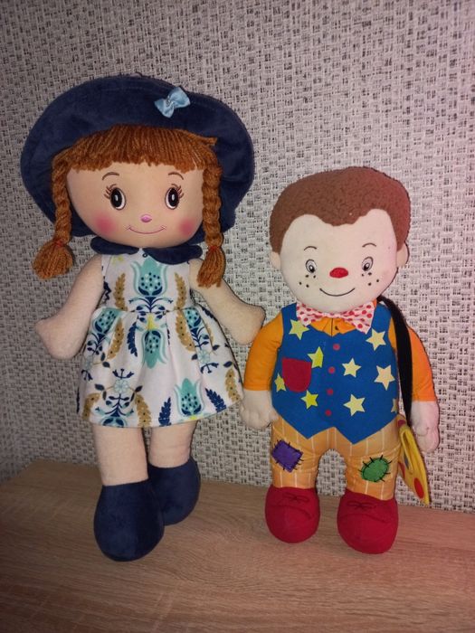 Музичні ляльки лягкотілі