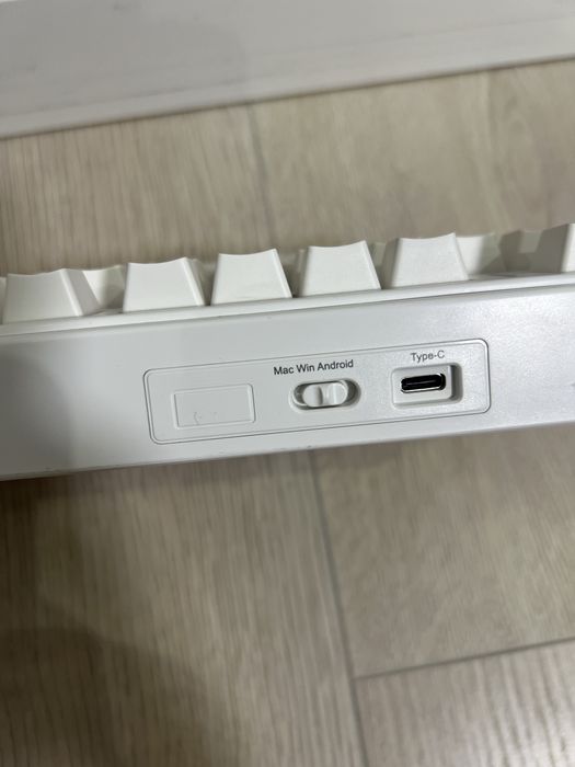 Клавіатура aula f75,сині свічі,стан дуже хороший