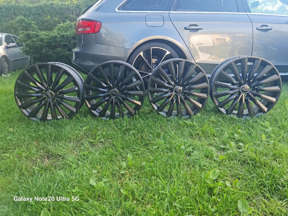 FELGI AUDI  18 7.5 j ET51  " RS - 5 x 112