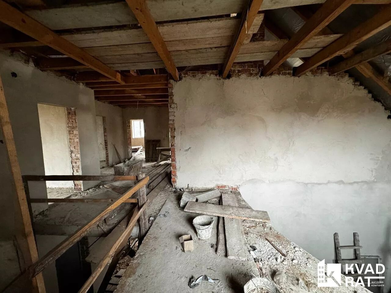 Пррдаж 2-хб поверхового  будинку ОПРИШІВЦІ.