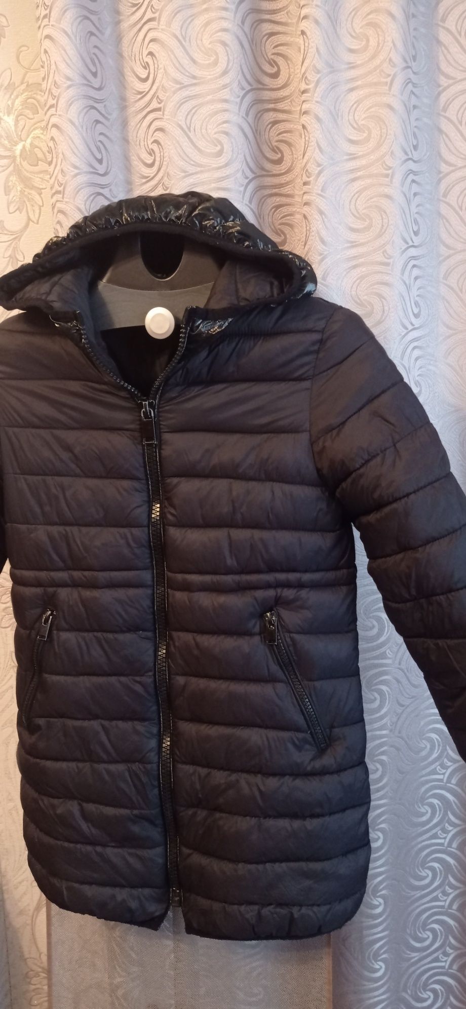 Куртка Zara 134cm
