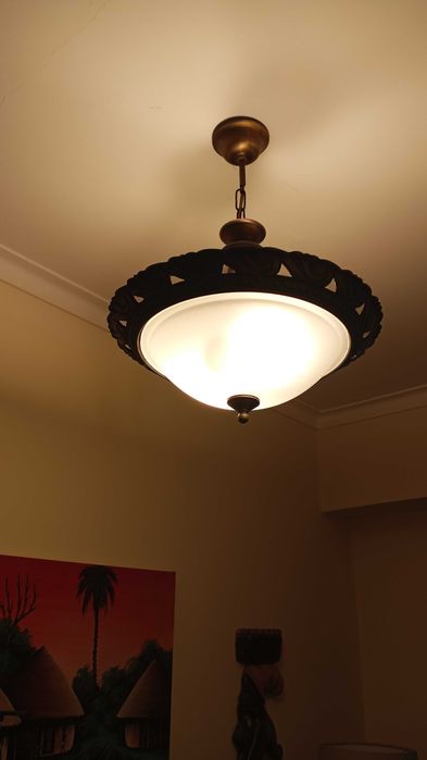 Candeeiros suspensos de estilo clássico em aço e latão envelhecido