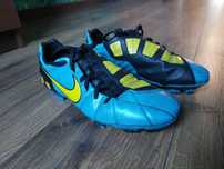 Korki Nike Total 90