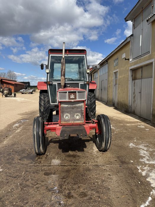International 844s, ih case