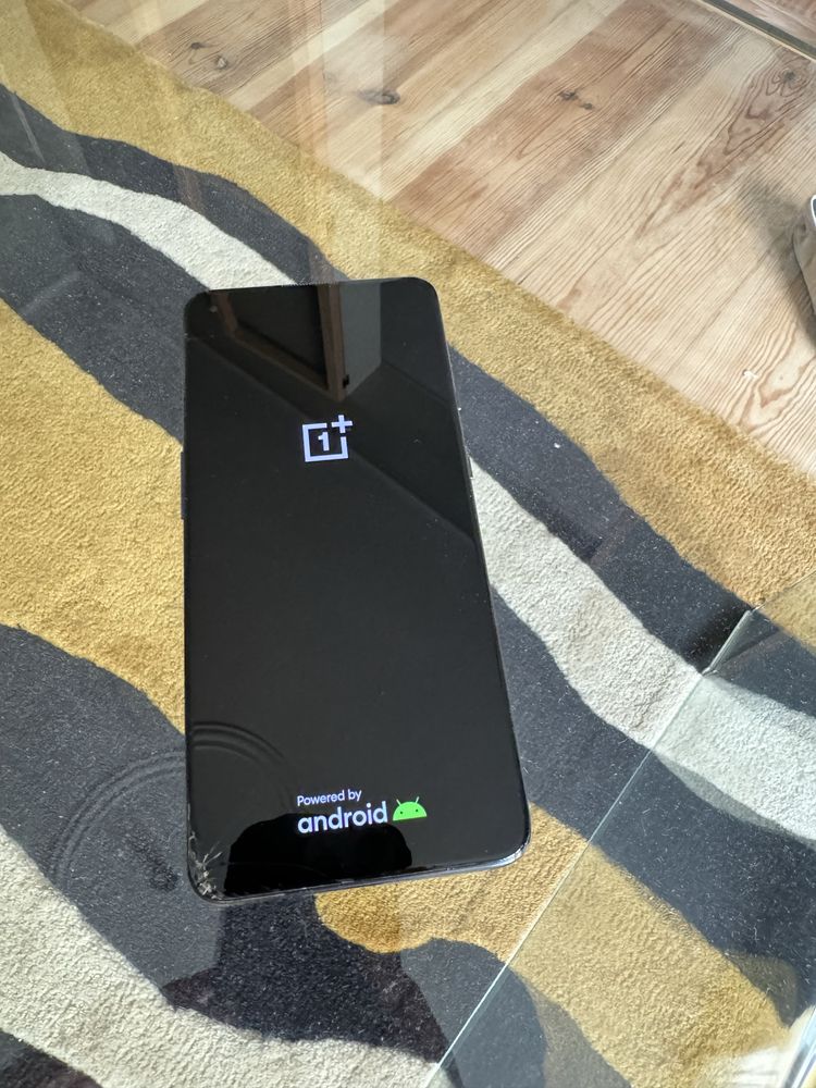 Oneplus 9 com bateria 5* e warp charger 65W