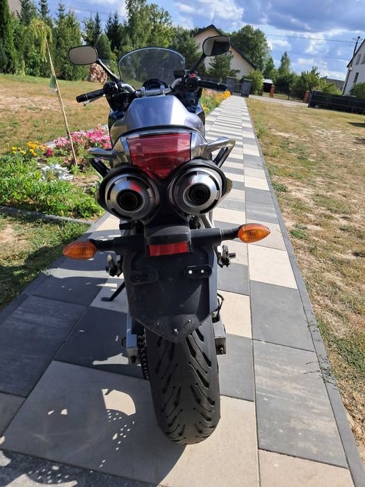 Motor Yamaha FZ6 S Fazer ABS