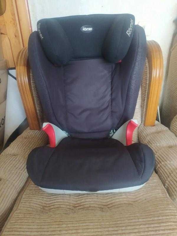 фирменное автокресло Britax-Romer KID II