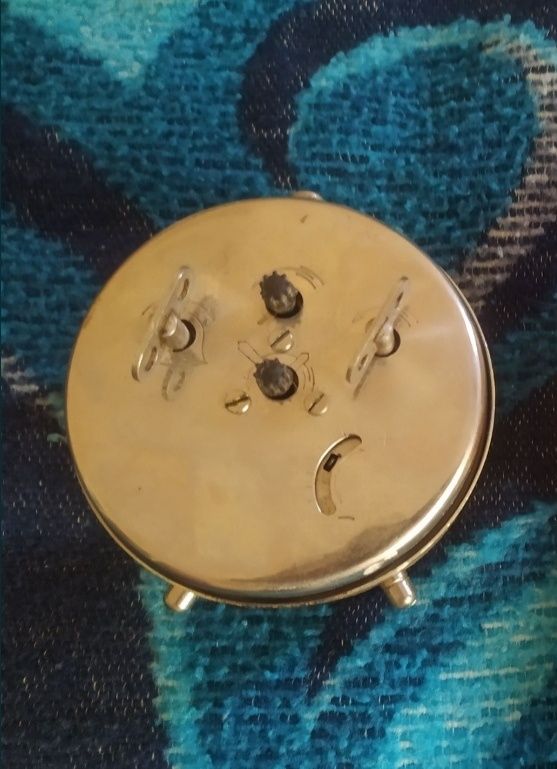 Будильник, часы настольные СССР, Savani.